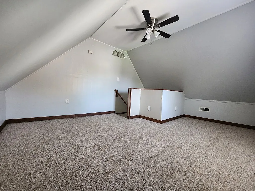 Charming 2bed 1bath apartment in Quincy, IL — Photo 4