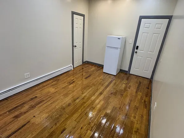 154 Clarence St, Bridgeport, CT