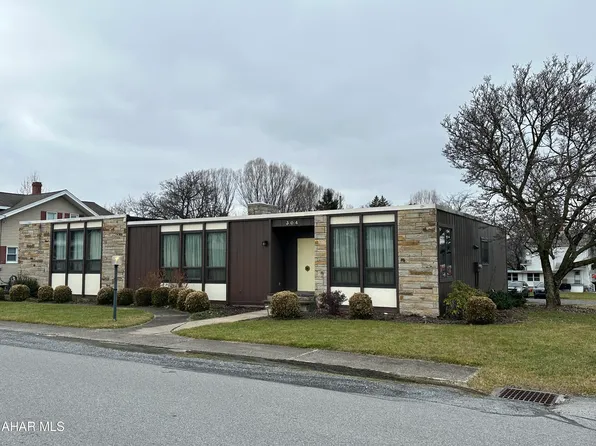 304 1st Ave, Duncansville, PA 16635