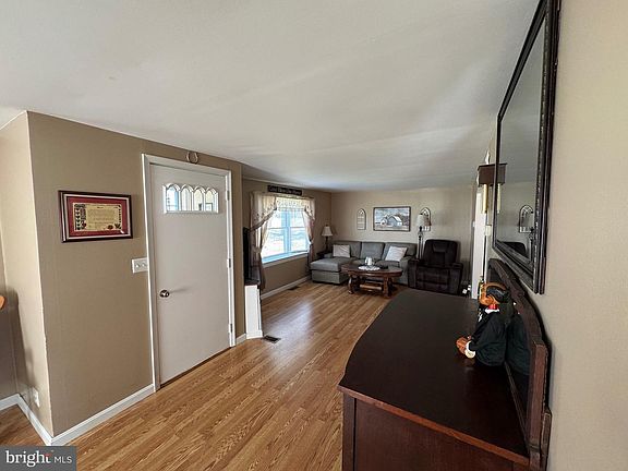 2nd image of 6101 Bethlehem Rd