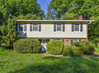 3531 Cornell Rd, Fairfax, VA 22030