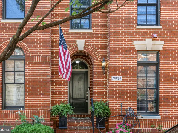 13755 Tides St, Woodbridge, VA 22191