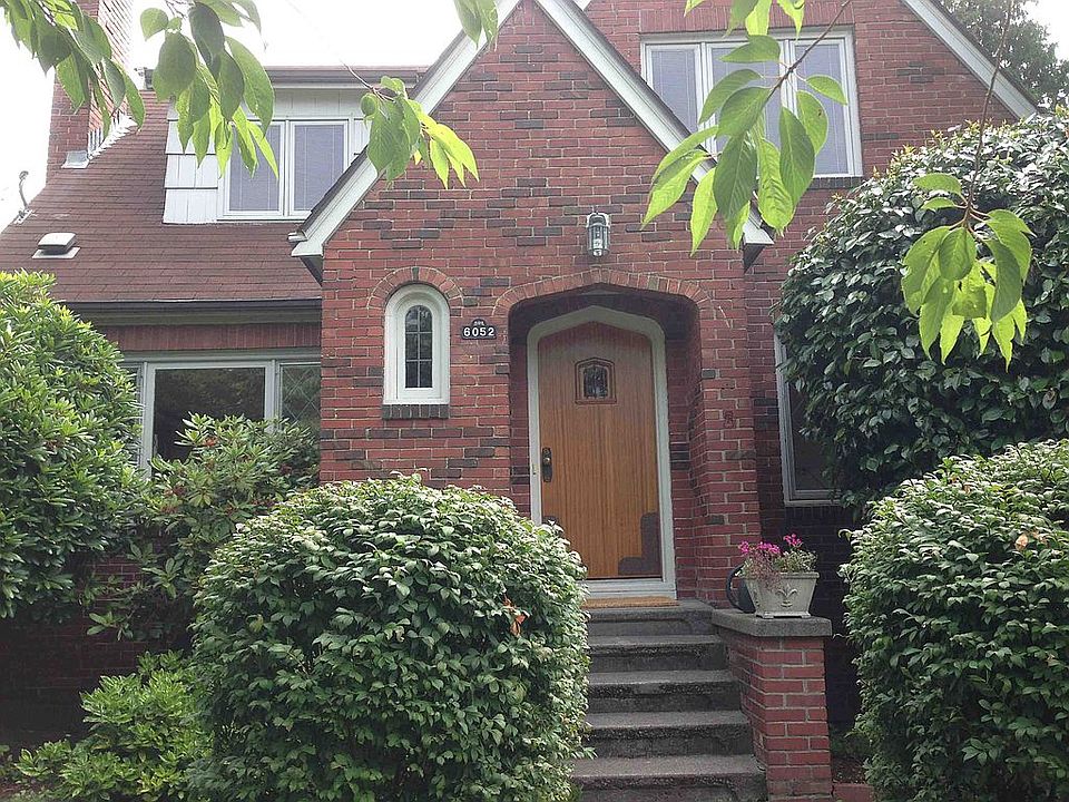 2nd image of 6052 34th Ave NE