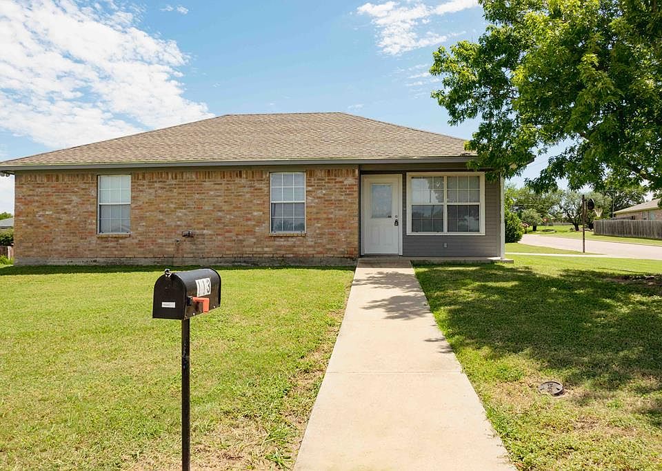 1st image of 113 Burkett Dr