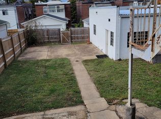 4307 S Grand Blvd #B, Saint Louis, MO 63111