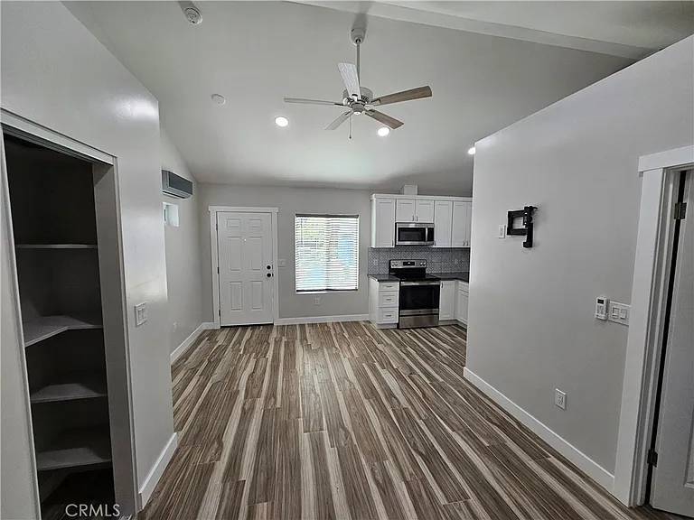 6570 Mount Diablo Ave — Photo 11