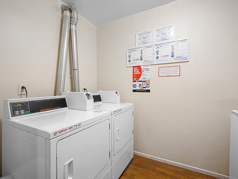 15344 Weddington St #202 — Photo 21