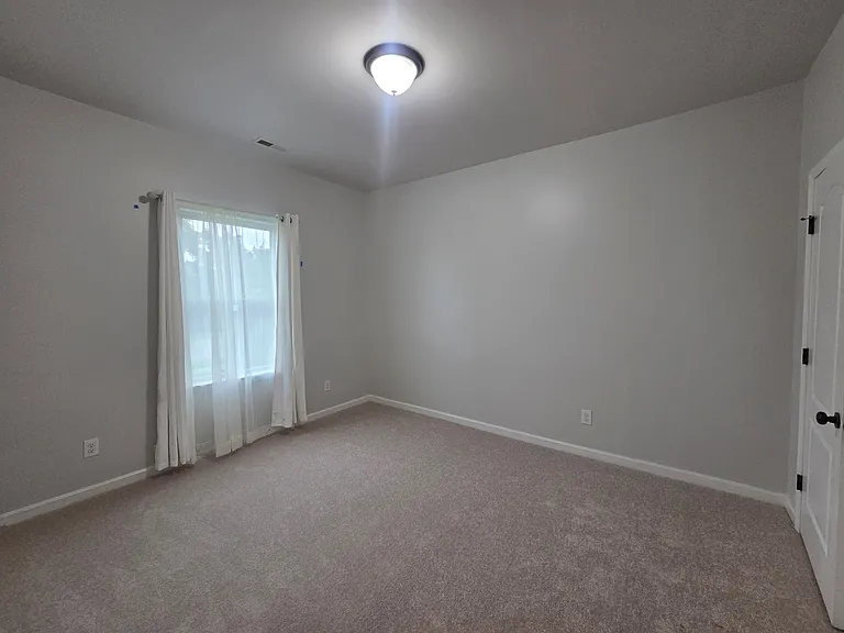 1301 Chimney Ridge Dr — Photo 26