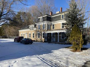 21 Main St, Gray, ME 04039