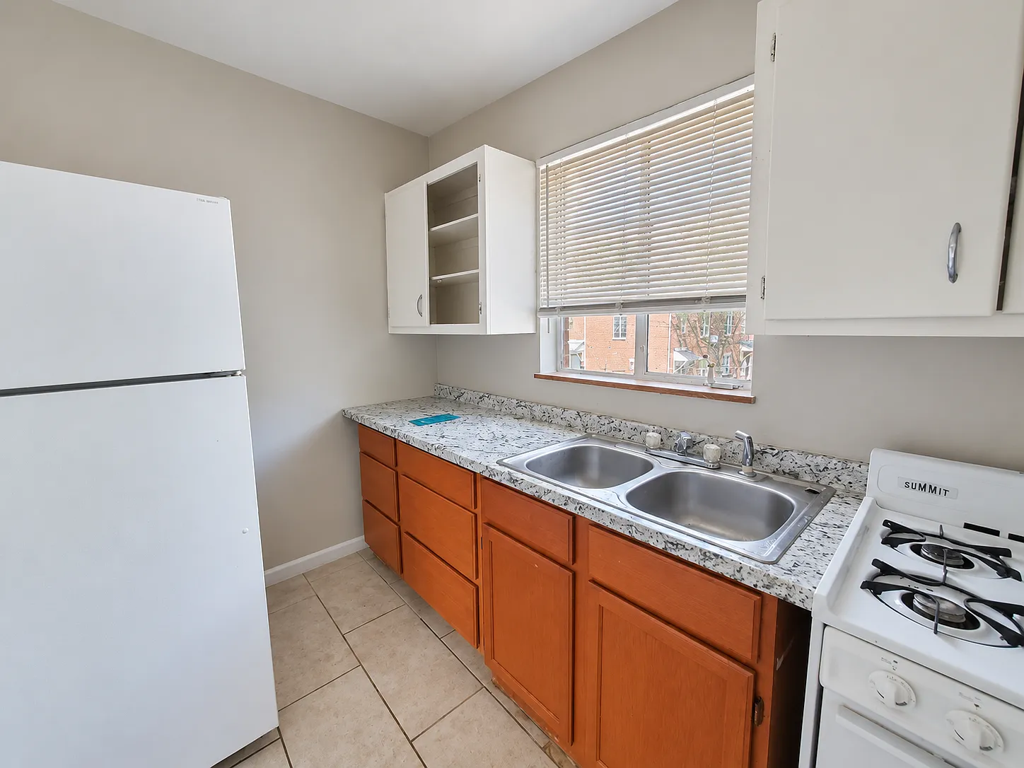 770 S Chesterfield Rd. - Apartment B — Photo 4