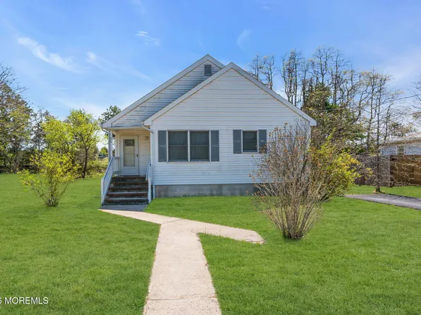 26 1st Avenue, Toms River, NJ 08757