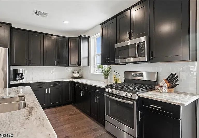 24 Gerhard Pl #1 — Photo 11
