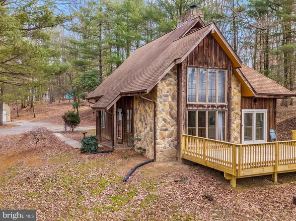 7407 Woodville Rd, Mount Airy, MD 21771