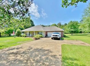 1012 Hidden Meadow Ln, Summit, MS 39666