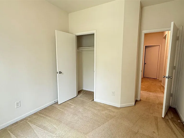 22414 Auburn Valley Ln — Photo 10
