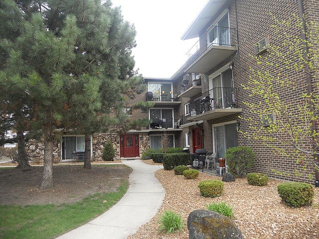 1st image of 9008 W 140th St APT 2B
