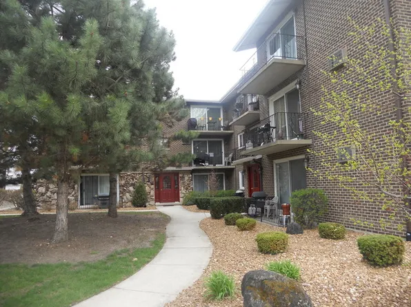 9008 W 140th St APT 2B, Orland Park, IL 60462
