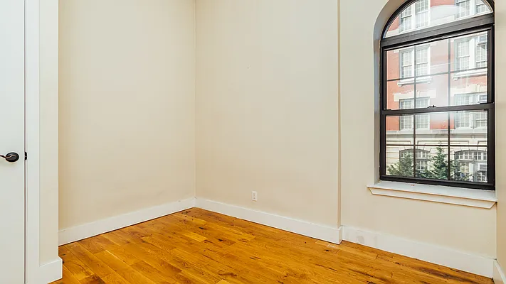 Rented by Nooklyn NYC LLC | media 20