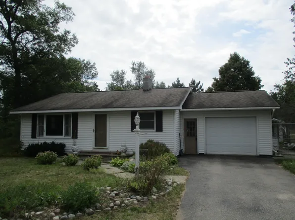 315 Red Tailed Hawk Loop, Grayling, MI 49738