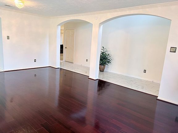 5th image of 3143 Dove Cove Cir