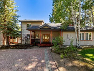 2993 Springwood Dr, South Lake Tahoe, CA, 96150