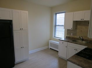 8811 2nd Ave APT C1, North Bergen, NJ 07047