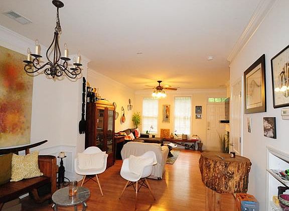 2nd image of 218 Welton Way #103