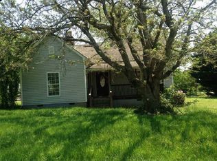 135 Watts St, Cooleemee, NC 27014