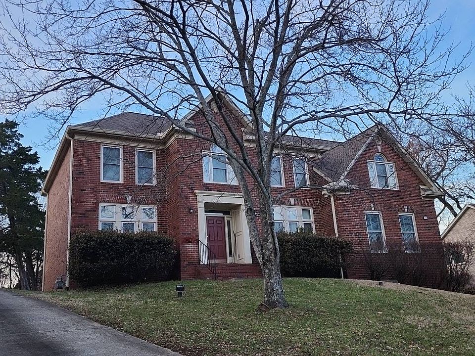 1st image of 1064 Beech Tree Ln