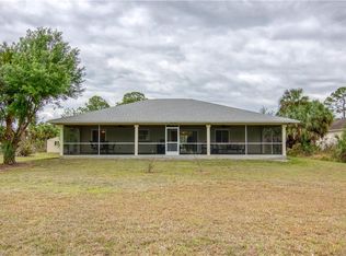 321 14th St NE, Naples, FL 34120