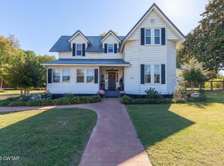 208 W Church Ave, Medina, TN 38355