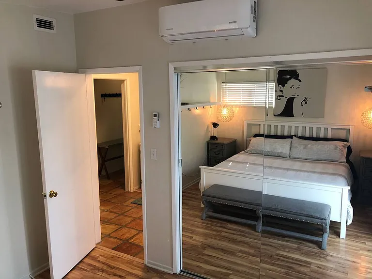 2055 Albatross St — Photo 36