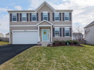 714 Millersburg St, Oswego, IL 60543