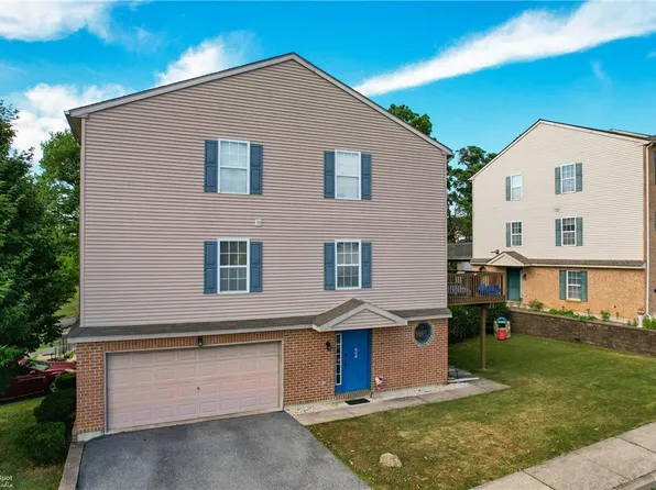 647 Williams Ave, Walnutport, PA 18088