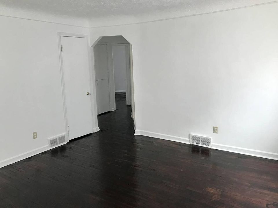 Refinished and Stained Hardwood Floors