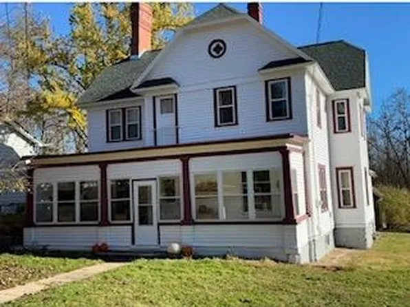 412 S Main St, Necedah, WI 54646