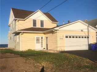 2558 Edgemere Dr, Rochester, NY 14612