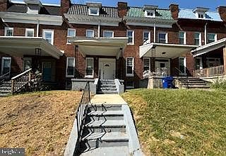 1st image of 2908 Hilldale Ave
