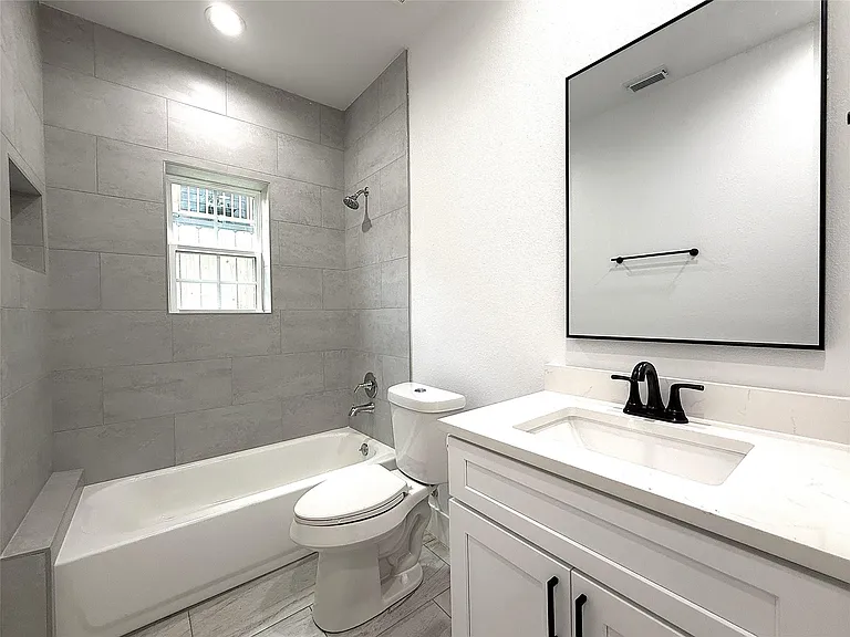 6708 Conley St #B — Photo 22