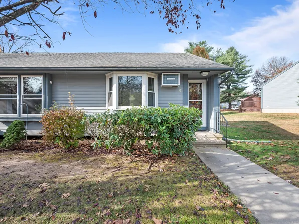 1 Abbott Road #55, Ellington, CT 06029