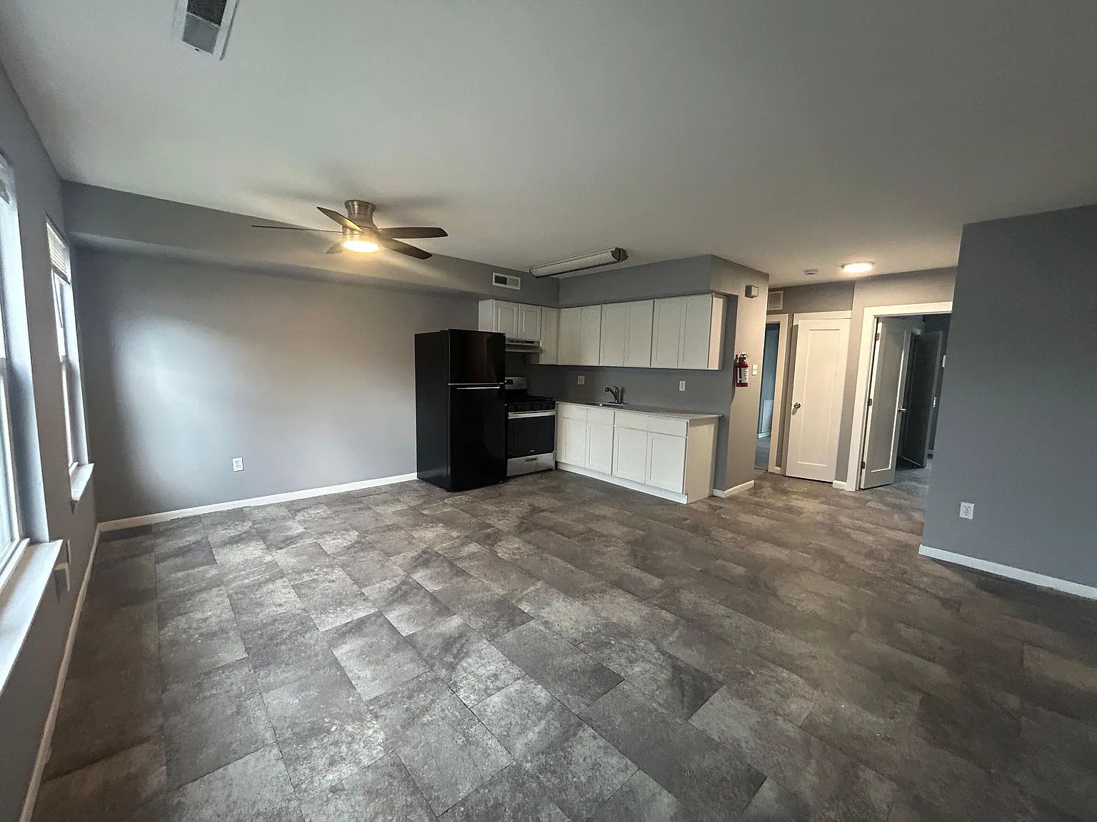 8712 Frankford Ave — Photo 1