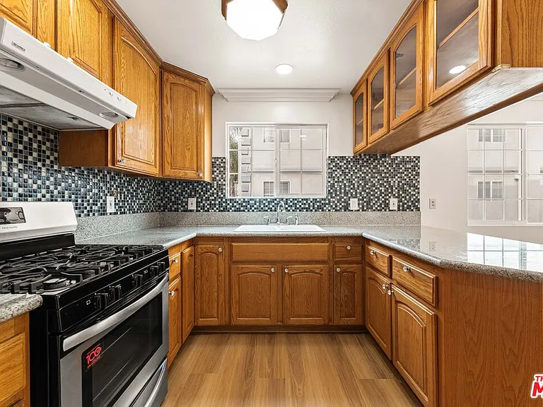 11738 Valley View Ave #1 — Photo 16