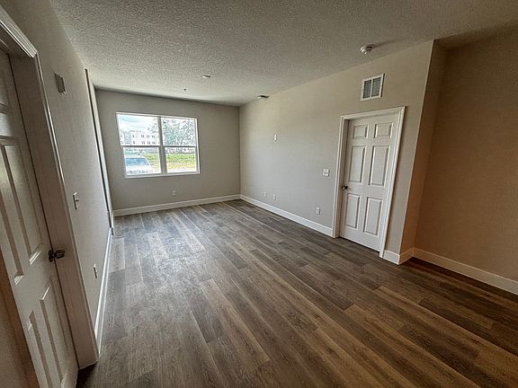 3rd image of 4424 S Texas Ave #108