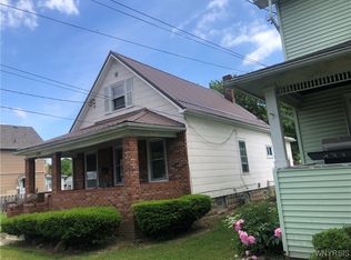 2223 Weston Ave, Niagara Falls, NY 14305