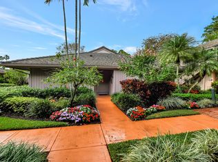 7077 Rain Forest Dr, Boca Raton, FL 33434