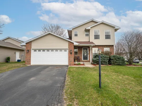 12421 Tippecanoe Pl, Crown Point, IN 46307