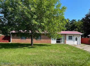 703 E Old Pass Rd, Long Beach, MS 39560