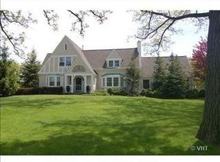 295 Vine Ave, Lake Forest, IL 60045