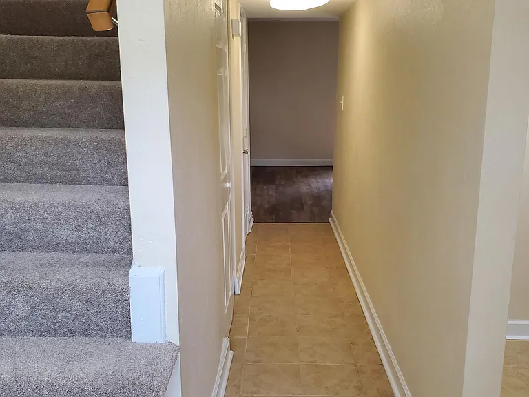 5742 E Hastings Arch — Photo 3