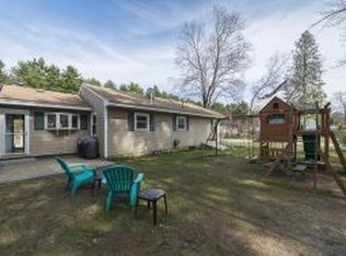 2 Albert St, Pelham, NH 03076